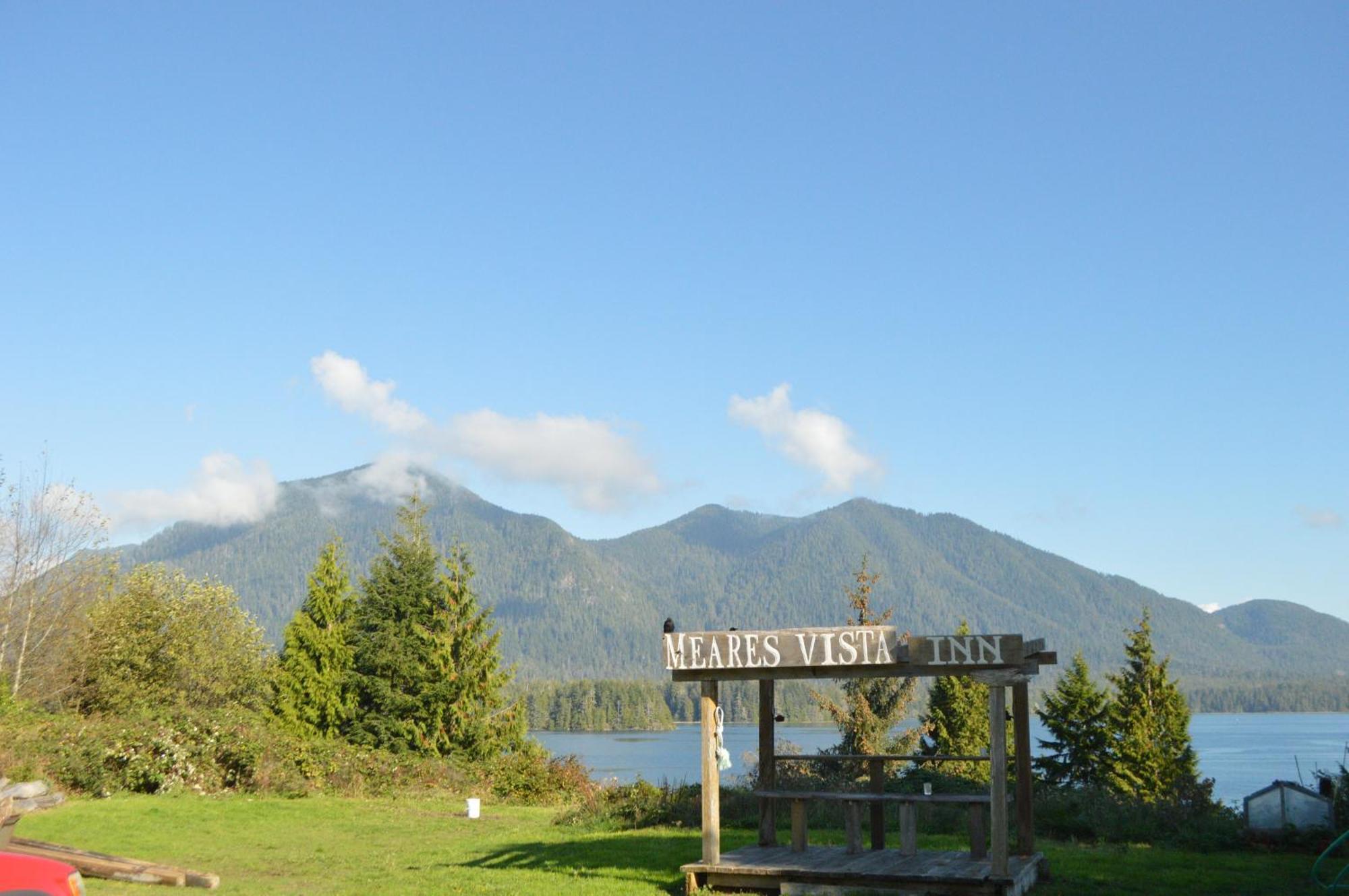 Meares Vista Inn Tofino Exteriör bild